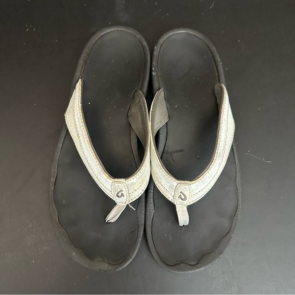 OluKai Ohana Women’s Flip Flops Sandals White Beach Weekend Relax Size 9 Thongs - Picture 6 of 13